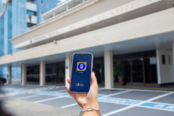 e-Título aproxima eleitor da Justiça Eleitoral e facilita acesso aos serviços