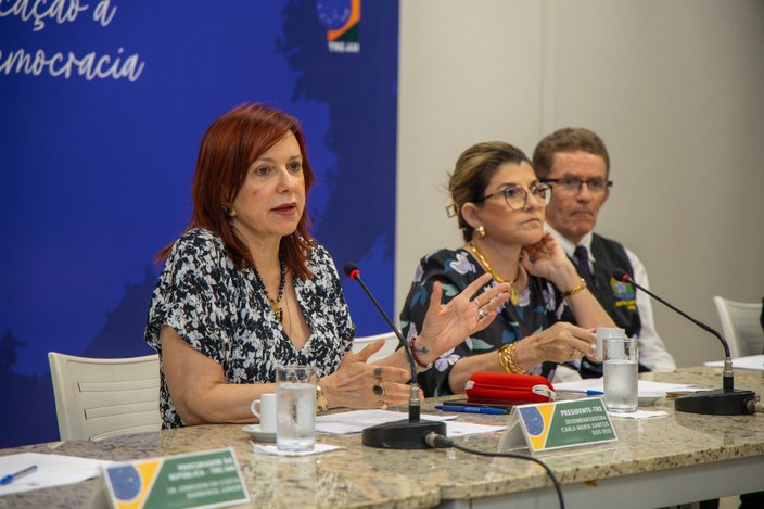 Terceira reunião do GGI tratou da vazante dos rios, das altas temperaturas, do fornecimento de e...