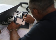 Justiça Eleitoral coordena ação do PopRuaJud e leva serviços à população