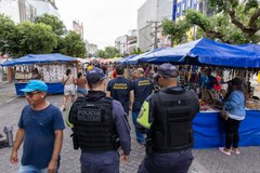 Equipes percorreram diferentes pontos de Manaus com ações preventivas e orientações sobre as reg...