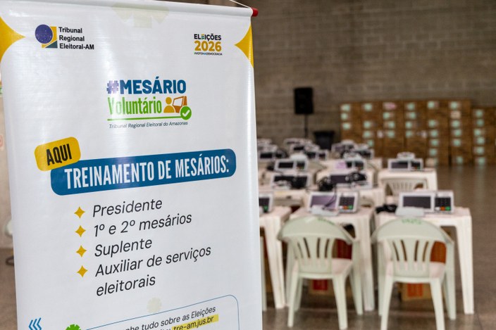 Capacitações são realizadas por zona eleitoral e combinam orientações teóricas e atividades prát...