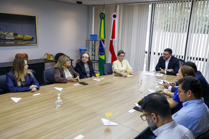 TRE-AM, Judiciário e Ministério Público articulam fortalecimento da proteção animal no Estado