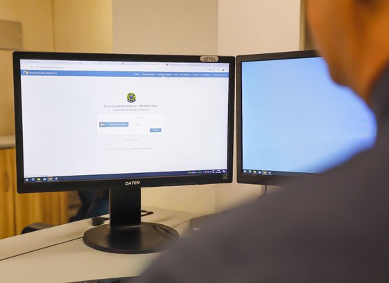 Autenticação em múltiplos fatores será obrigatória para usuários externos do Processo Judicial E...