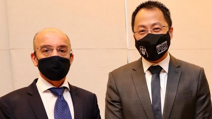 Desdor Kon Wang TCE Desdor Kon Wang TCE