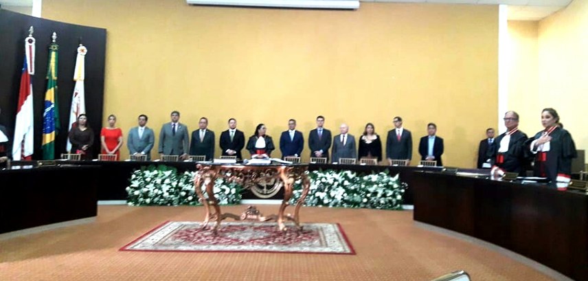 Desembargador João Simões prestigiou posse da Corregedora-Geral e do Ouvidor-Geral do MPAM Desembargador João Simões prestigiou posse da Corregedora-Geral e do Ouvidor-Geral do MPAM