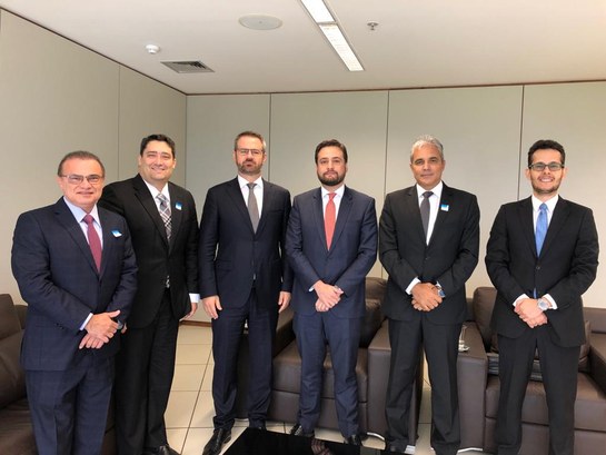 Diretor da EJE/TRE-AM participou de reunião preparatória para o encontro de Escolas Judiciárias Eleitorais Diretor da EJE/TRE-AM participou de reunião preparatória para o encontro de Escolas Judiciárias ...