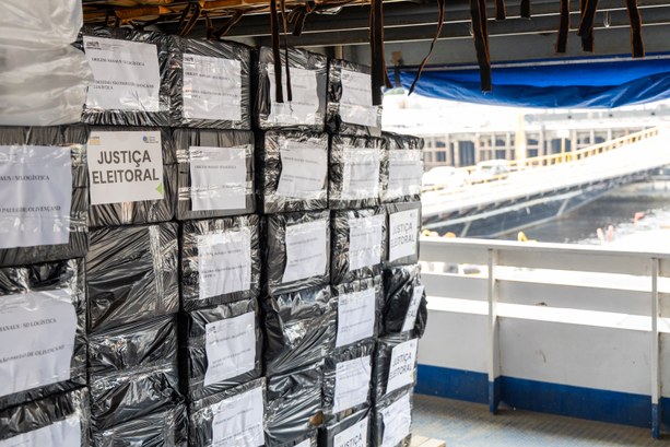Eleições 2026: TRE-AM garante logística de urnas para o interior do AM durante a estiagem