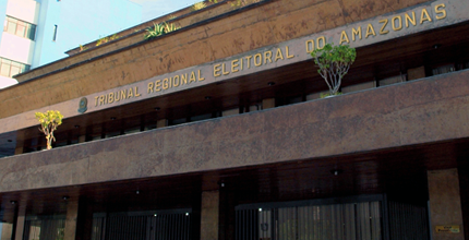 Fachada TRE-AM Foto da fachada do prédio sede do TRE-AM