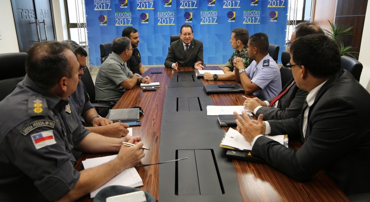 foto-reunião-forçasdesegurança foto-reunião-forçasdesegurança