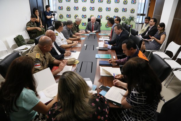 foto-reuniãoggi-26-07-tre-am foto-reuniãoggi-26-07-tre-am