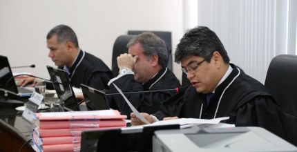 Plenario_18_05_2015 Sessão Plenária de 18.05.2015