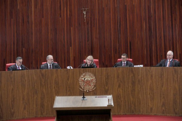 plenárioTSE-aprovaresoluções foto-plenário-tse-aprovação-resoluções-eleições2020-tse