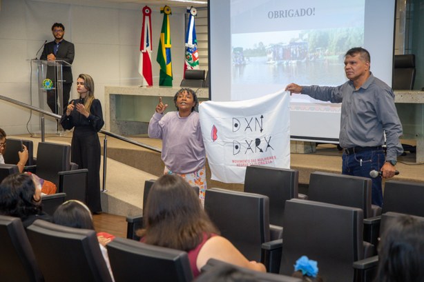 Semana da Consciência Negra do TRE-AM abre programação com palestra sobre Africanos Livres e o Quilombo de Serpa Semana da Consciência Negra do TRE-AM abre programação com palestra sobre Africanos Livres e o Q...