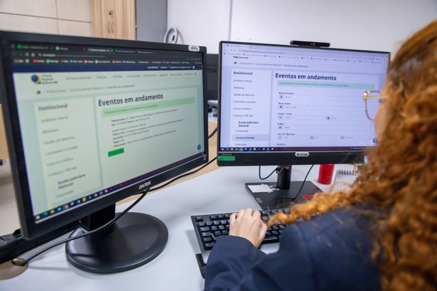 TRE-AM abre inscrições para capacitação sobre Processo Judicial Eletrônico na Justiça Eleitoral TRE-AM abre inscrições para capacitação sobre Processo Judicial Eletrônico na Justiça Eleitoral