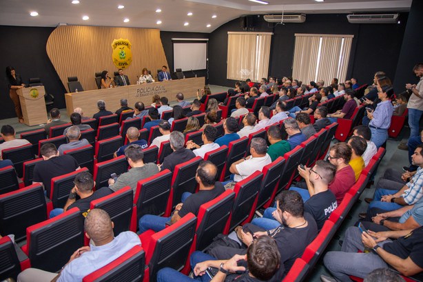 Treinamento promovido pela Escola Judiciária Eleitoral prepara policiais civis para identificar ...
