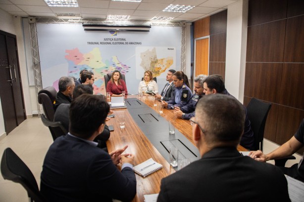 Procedimentos para atendimento de ocorrências eleitorais, plantão judiciário e atuação integrada...