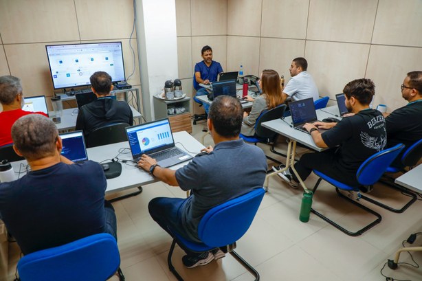 TRE-AM fortalece gestão de pessoal com parceria do TRE-PA TRE-AM fortalece gestão de pessoal com parceria do TRE-PA