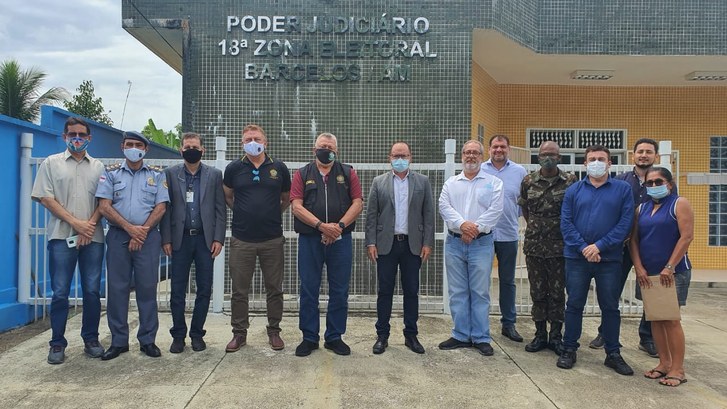 TRE-AM inaugura conexão ao cabo de fibra ótica no Cartório Eleitoral de Barcelos