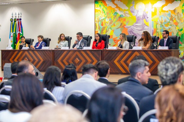 TRE-AM participa do 1º Ciclo pelo Orgulho e Diversidade no Judiciário do Amazonas Inclusão de respeito no Judiciário