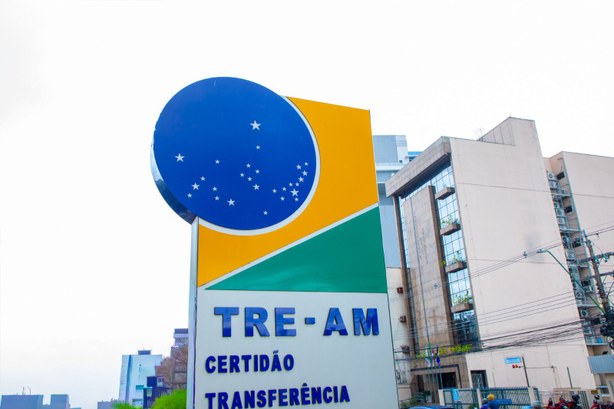TRE-AM promove capacitação sobre Eleições, Urnas Eletrônicas e Cidadania