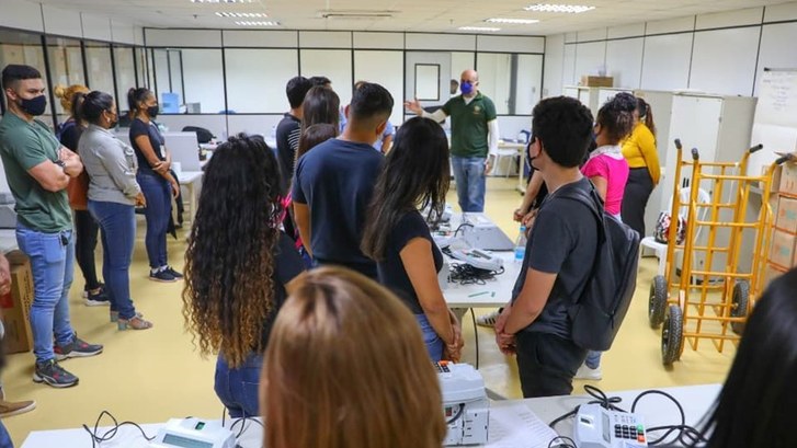 TRE-AM realiza treinamento de mesários para eleição do SINTJAM Eleição da nova diretoria ocorrerá dia 26.11, sexta-feira.