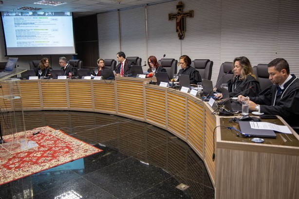 TRE-AM reforma decisão que apontava fraude à cota de gênero no município de Eirunepé